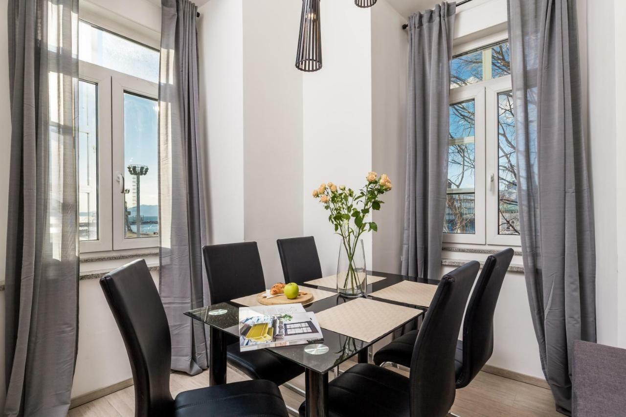 Apartment Molo Longo