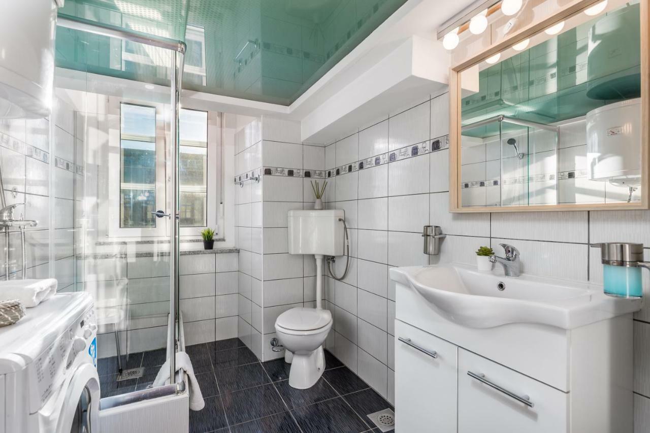 Molo Longo Apartment *